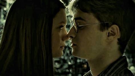 harry potter and ginny weasley kissing|harry potter kiss ginny bath.